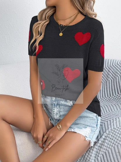Heart Pattern Short Sleeve Knit Top