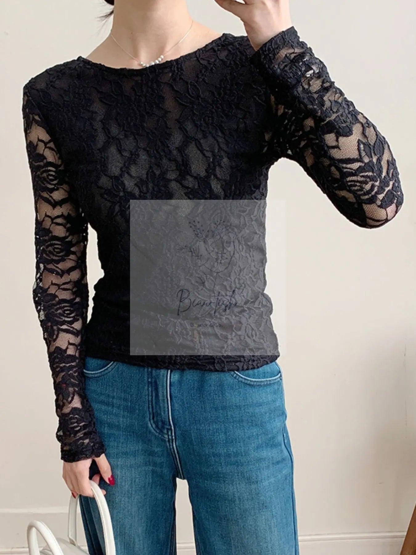 Lace Round Neck Long Sleeve Top