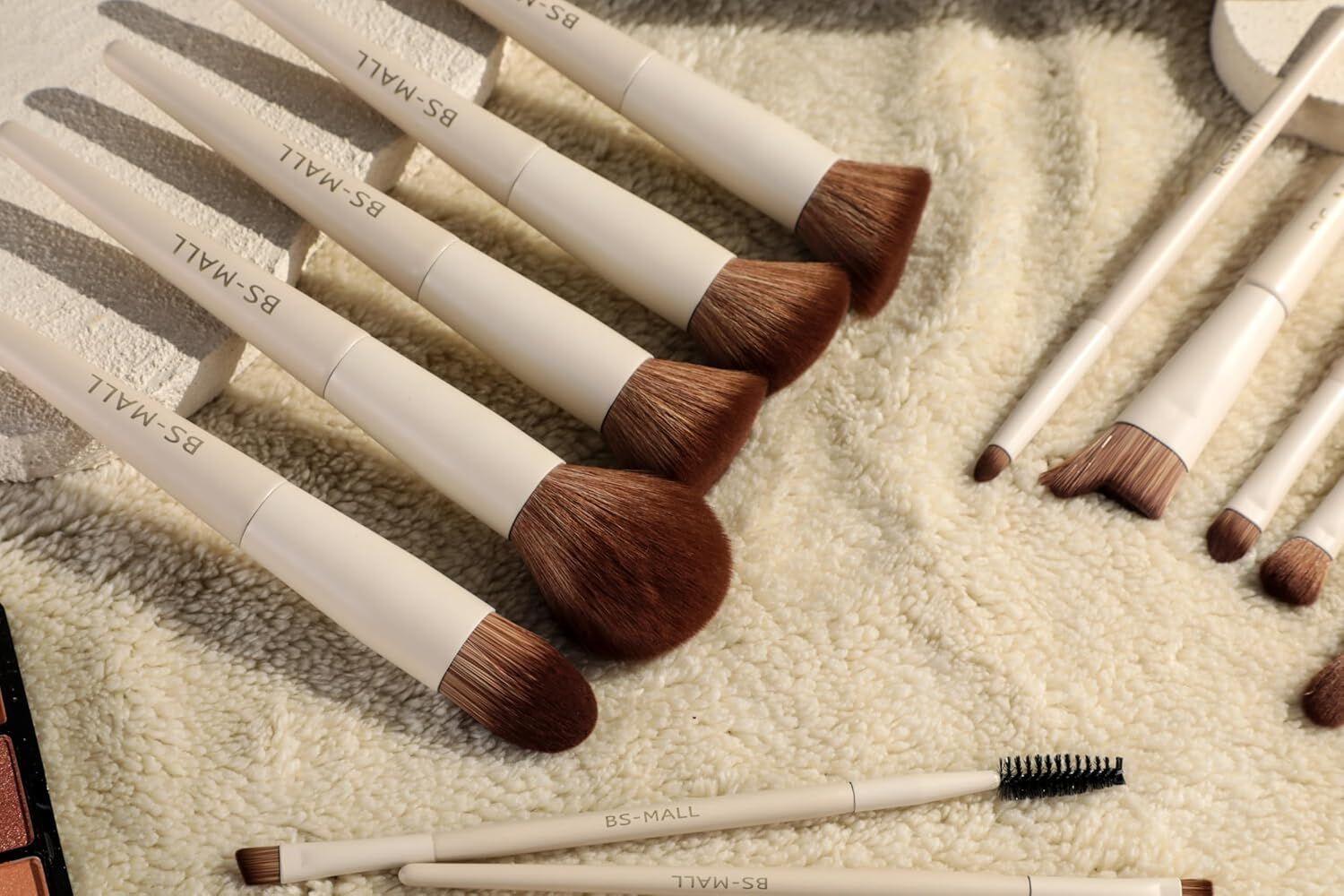 Matte Beige Makeup Brush Set (18-Piece): Professional, Cruelty-Free for Foundation, Blush & Eyeshadow