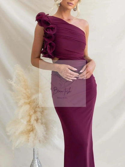 One-Shoulder Floral Trim Sleeveless Maxi Dress
