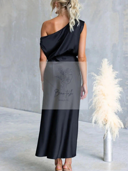 One-Shoulder Tied Midi Dress