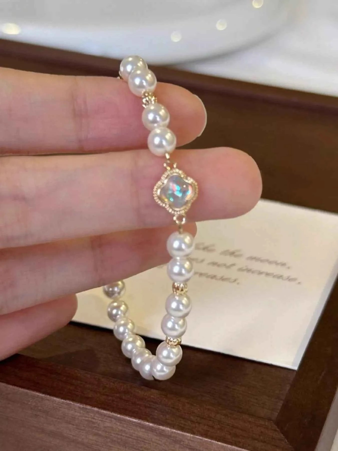Pearl Clover Alloy Bracelet