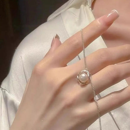Pearl Pendant Necklace