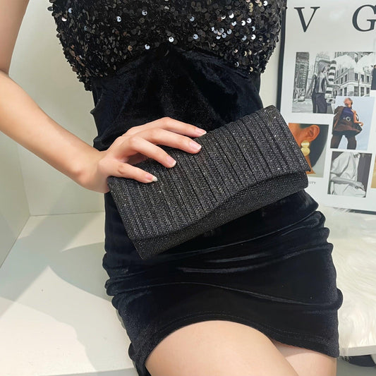 Smooth Curve Clutch with Detachable Shoulder Strap