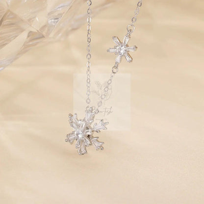 Snowflake Pendant Necklace
