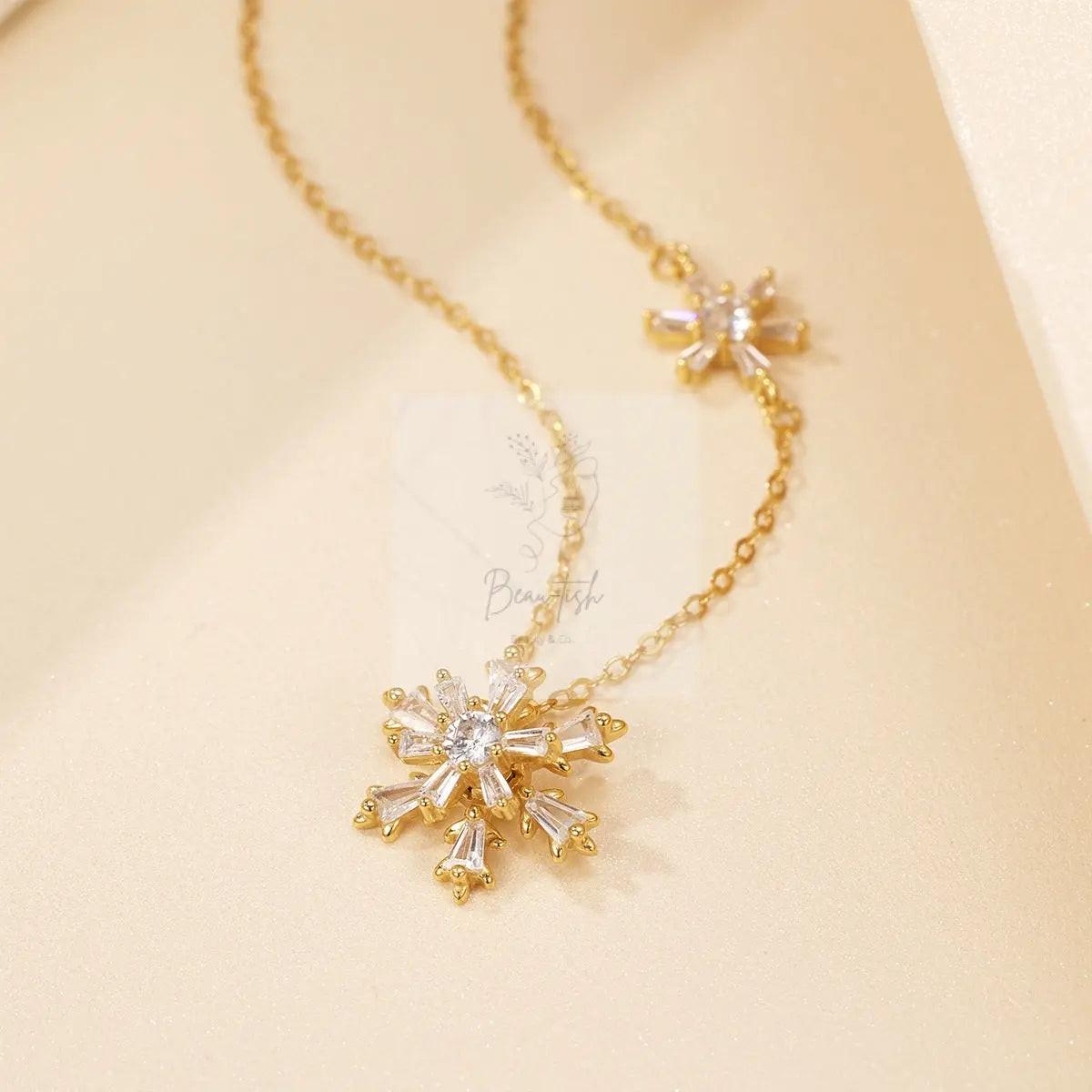 Snowflake Pendant Necklace
