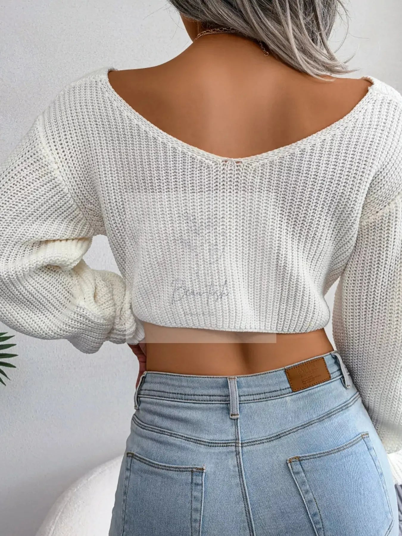 Twisted Front Cropped Sweater