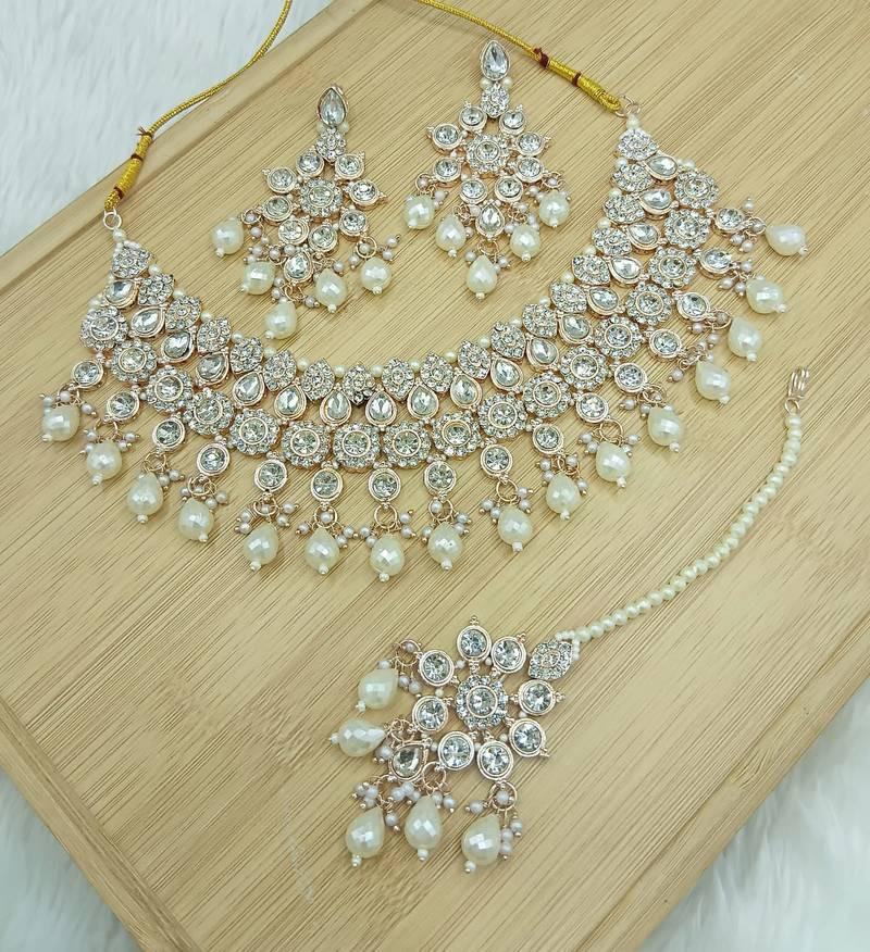 White Stone Bridal Necklace Set Gold Plated Ethnic Indian Jewelry With Maang Tikka